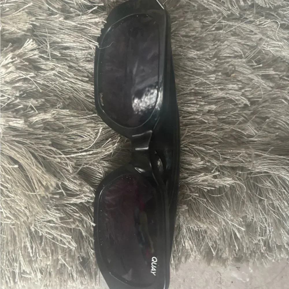 Quay sunglasses oversized glasses cat eye frames hyped up accessory box eye wear